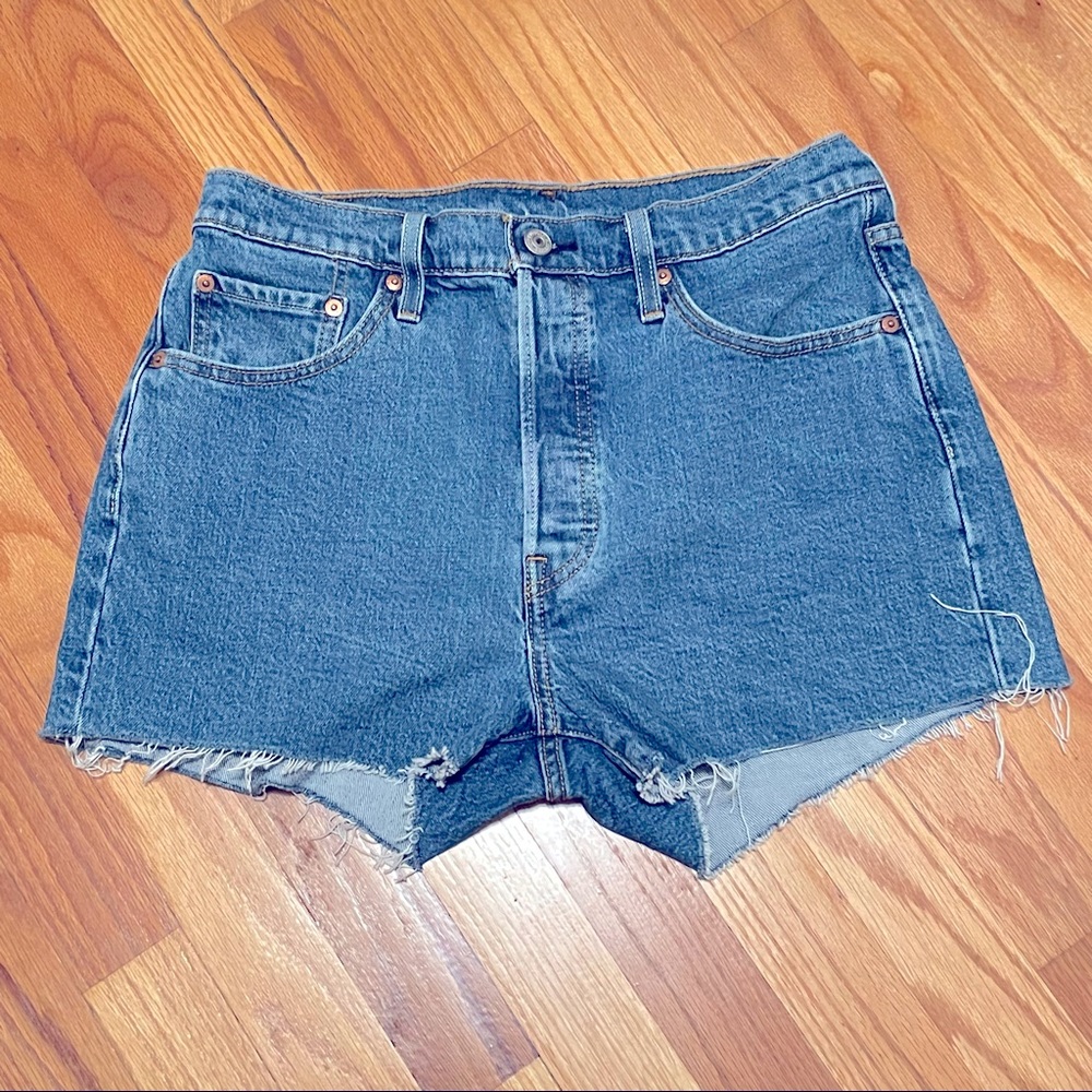 Levi’s 501 High-Rise Denim Shorts Size W29 - Picture 5 of 11